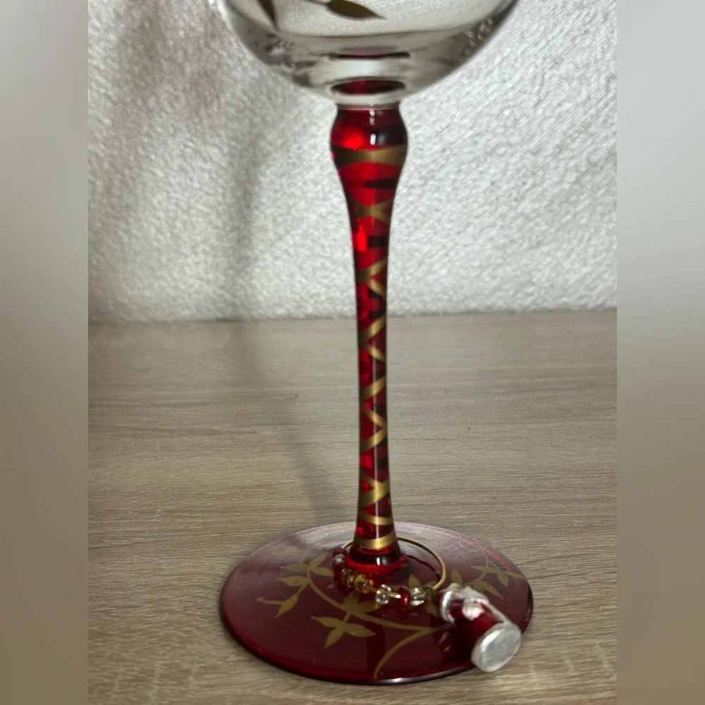 Pier 1 Hand Painted Floral Designs Gold Leaf Glass Water Goblet Set of 7 Glasses